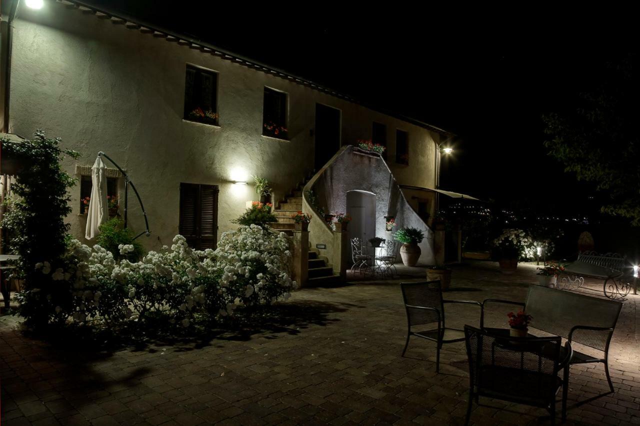 Agriturismo Il Barco Спелло Екстер'єр фото