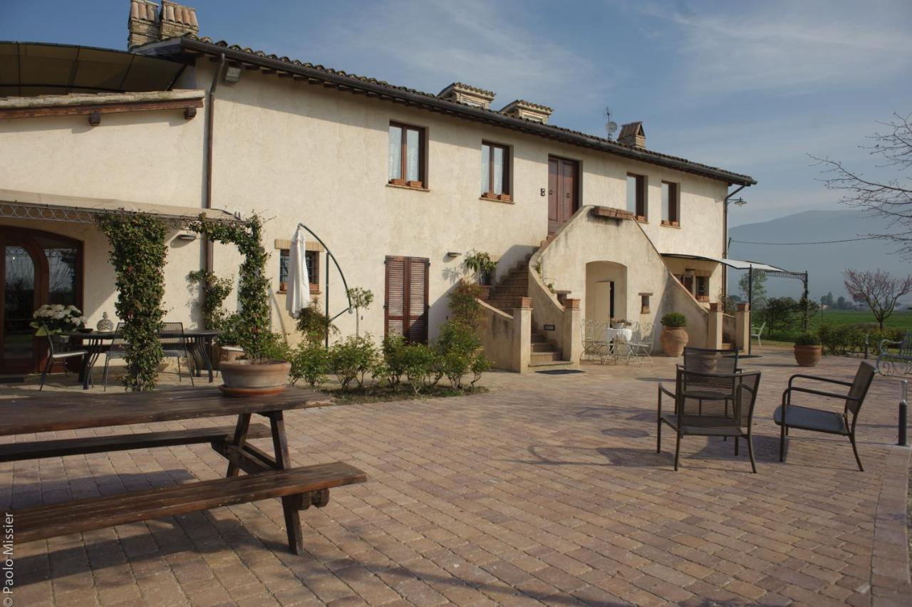 Agriturismo Il Barco Спелло Екстер'єр фото