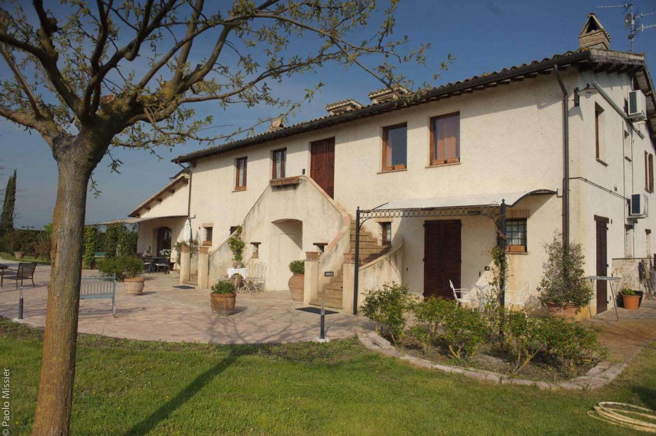 Agriturismo Il Barco Спелло Екстер'єр фото